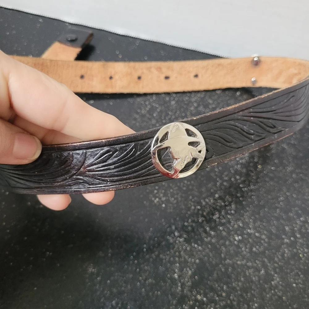 Justin Boots Black Tooled Leather Belt With Concho Detail No Buckle Kids Size 26
